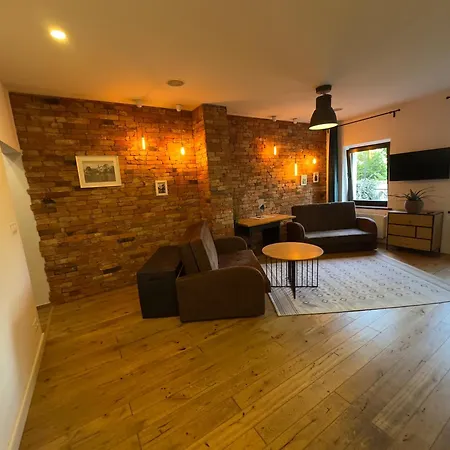 Apartament Browar Z Prywatnym Ogrodem Nad Rzeka - Starowka 公寓 Starogard Gdański